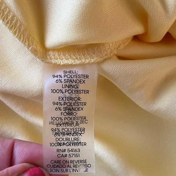 Calvin Klein Women's Yellow Ruffled Tulip-hem Short Sleeve Back Zip Crepe Dress - Picture 15 of 15